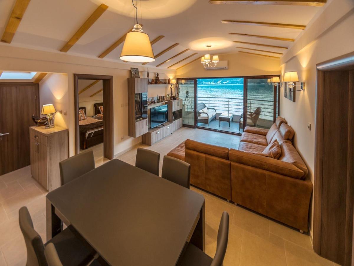 Apartments Twins Херцег Нови Стая снимка