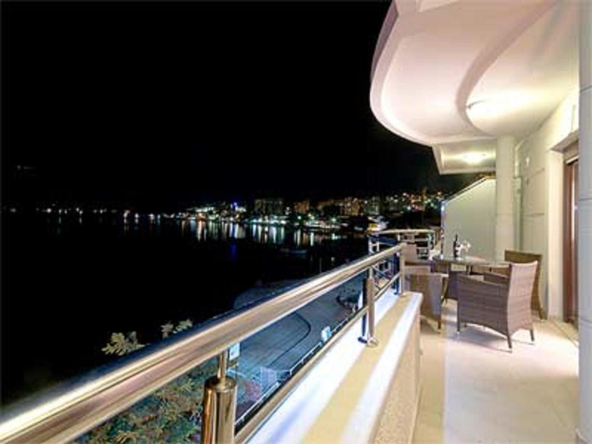 Apartments Twins Херцег Нови Стая снимка